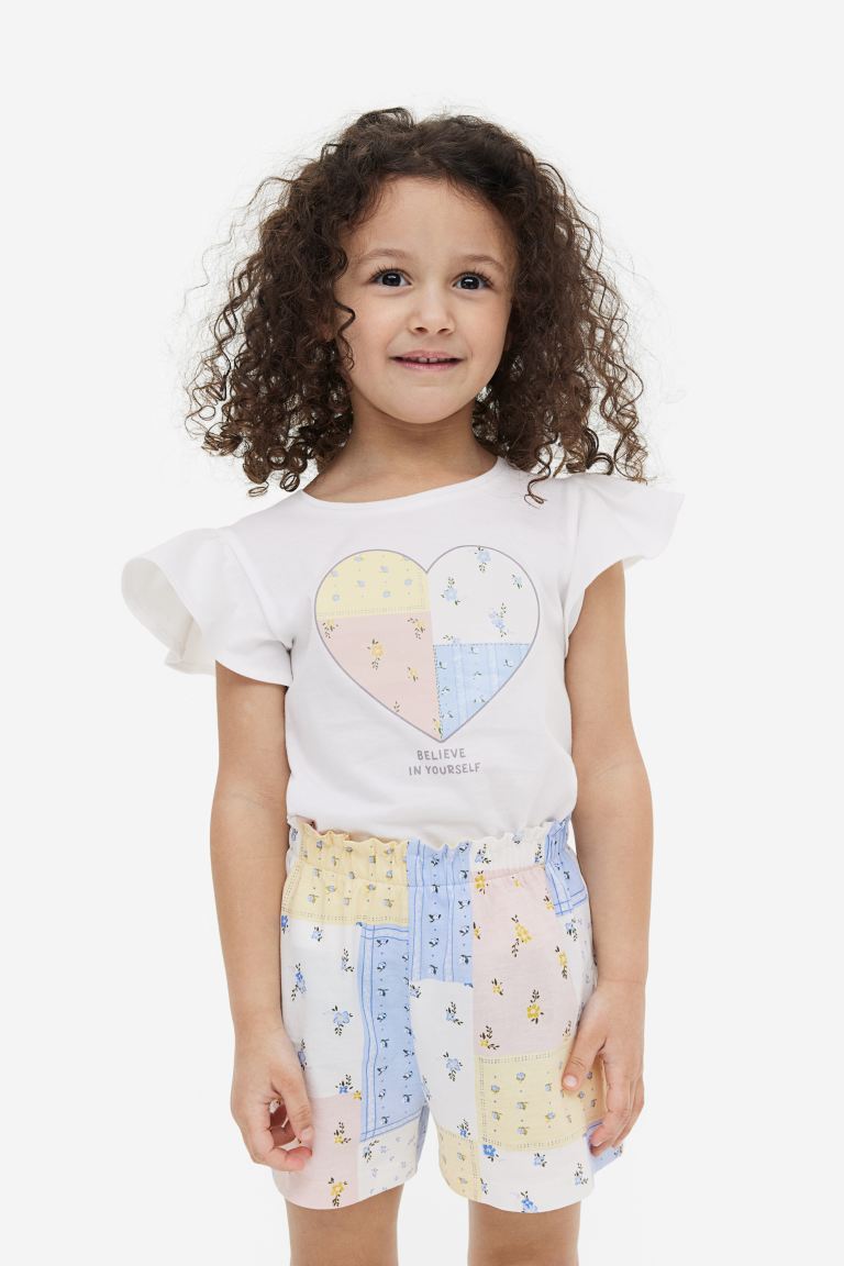 H&M 5 ta shortilar to'plami