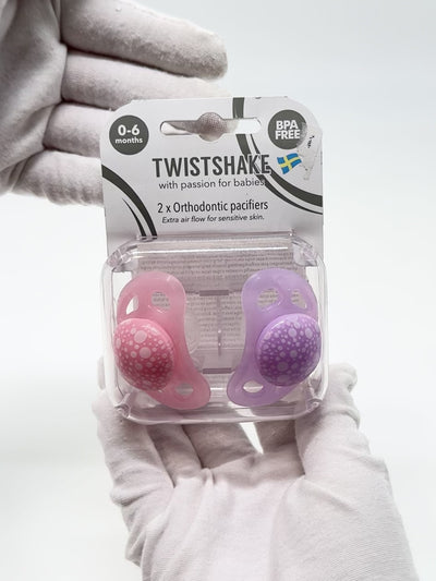 Twistshake Соска-пустышка розовая-фиолетовая, 0-6 мес., 2 шт