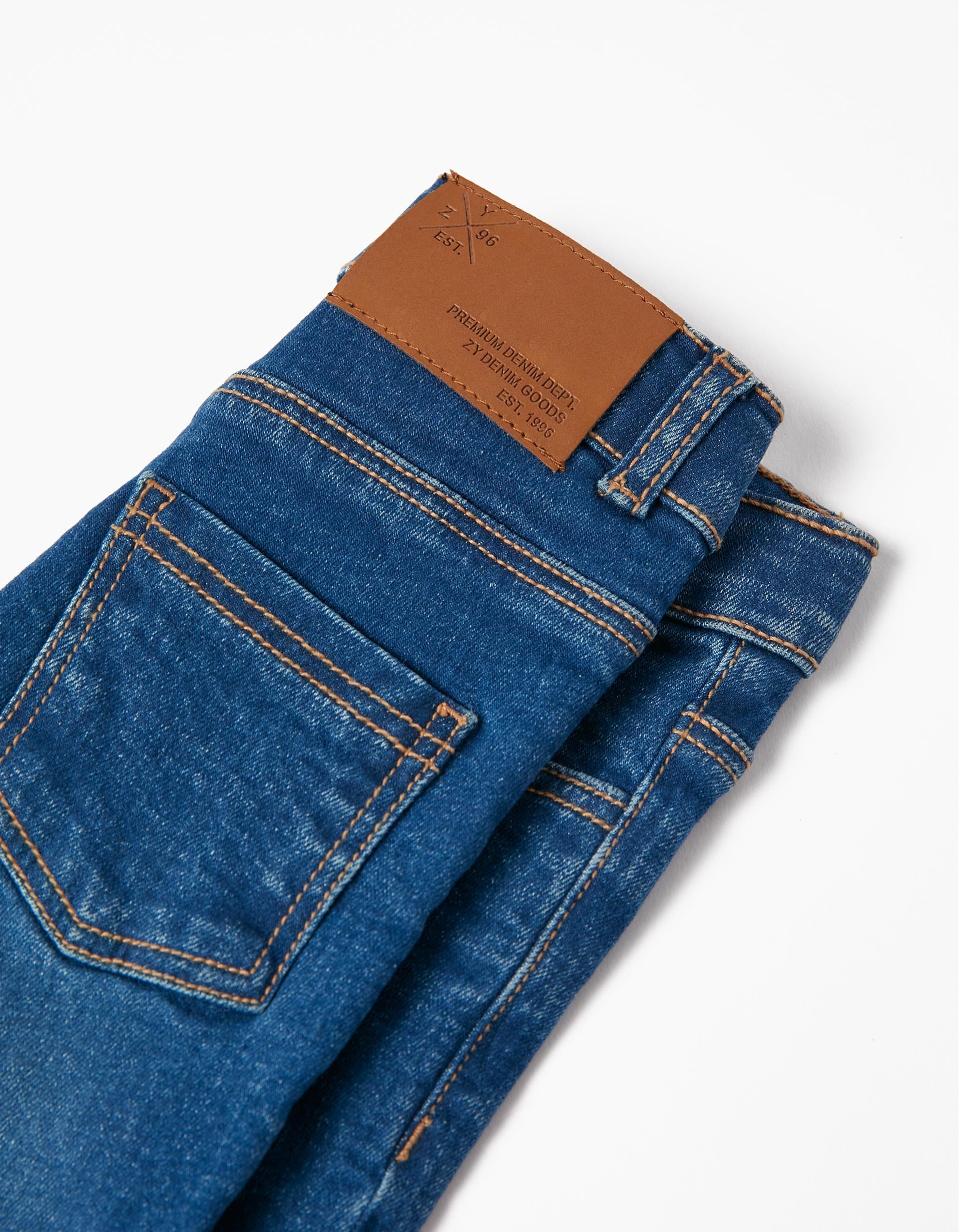 Qiz dostingizni yechintiring porno Uy qurilishi lezbiyen video xususiy