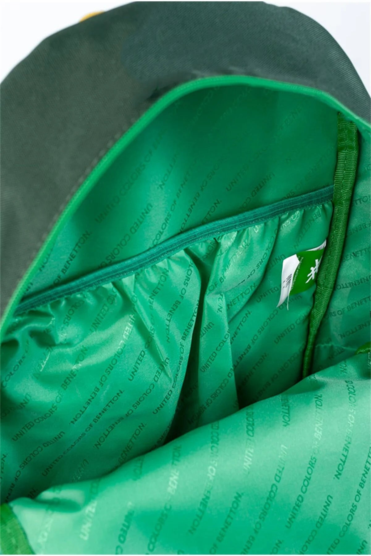 United Colors of Benetton Школьный рюкзак с принтом "23"